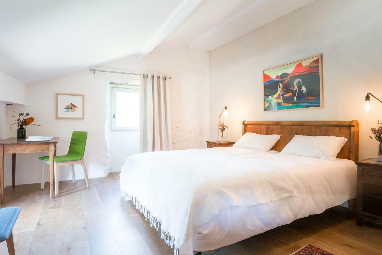 Joangi Hotel Uhart-Cize Eksteriør billede